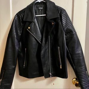 TOPSHOP LEATHER JACKET W/ QUILTED DETAIL - SIZE 12